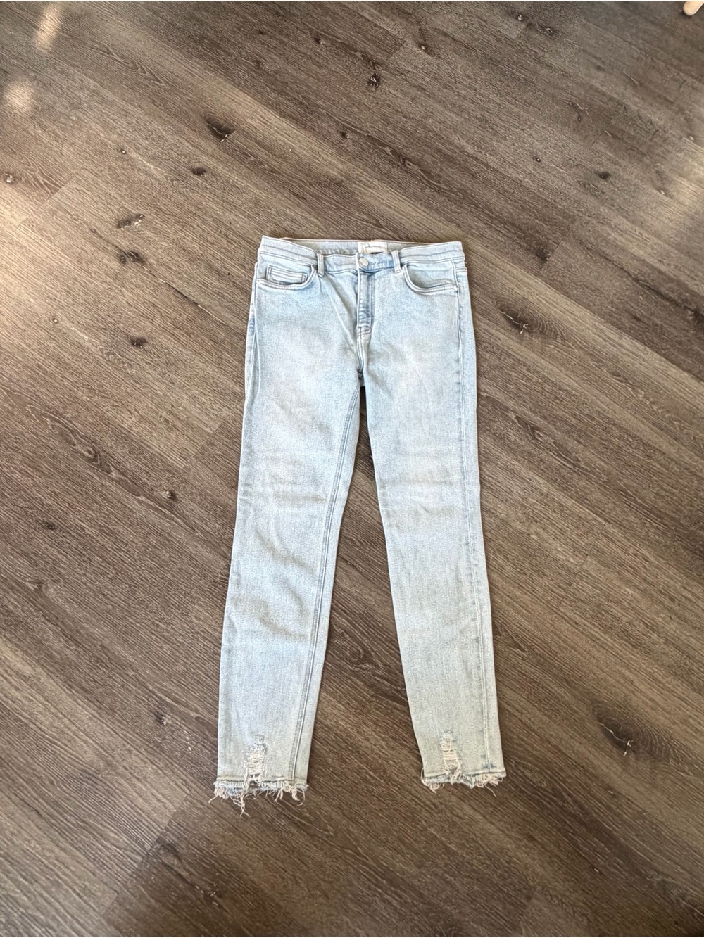 Women’s Light Wash Skinny Jeans - Light Blue